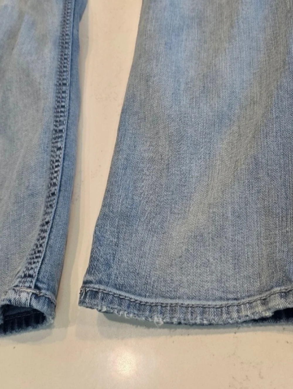 BKE Aiden Distressed Cotton Casual Denim Jeans Mens 30 x 32